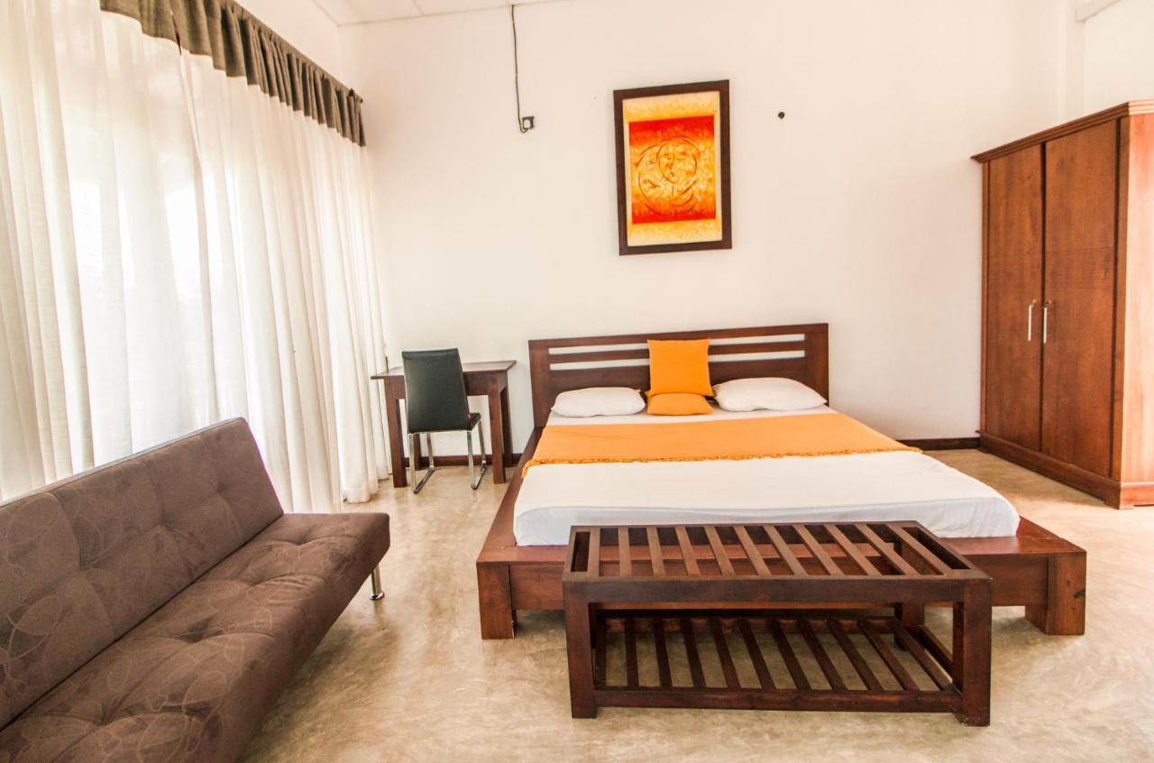 Aurora Lagoon Front Negombo Dış mekan fotoğraf